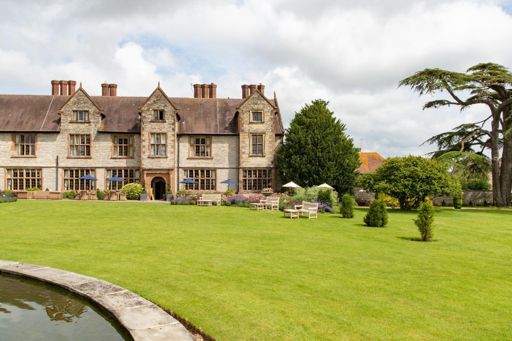 Billesley Manor Hotel & Spa, A Tribute Portfolio Hotel Стратфорд-апон-Эйвон Экстерьер фото